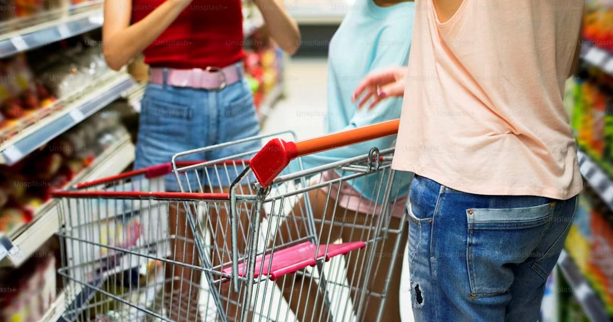 14 Marketing Laws That Drive Consumer Behavior